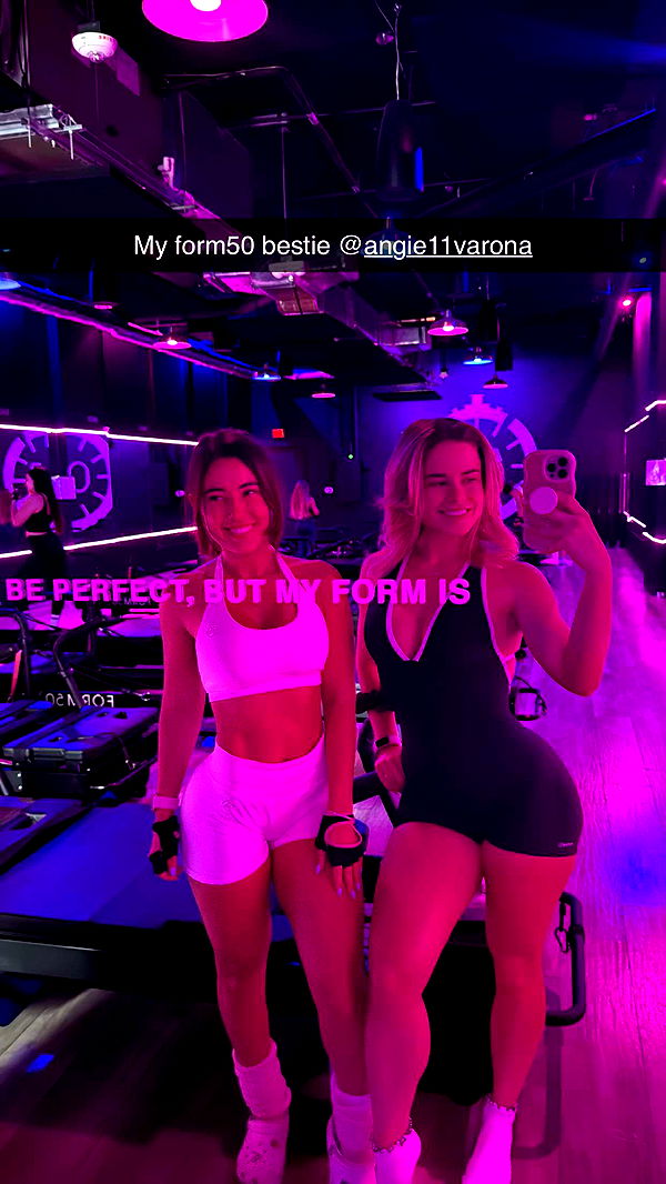 yaslenxoxo image ~ Altpins