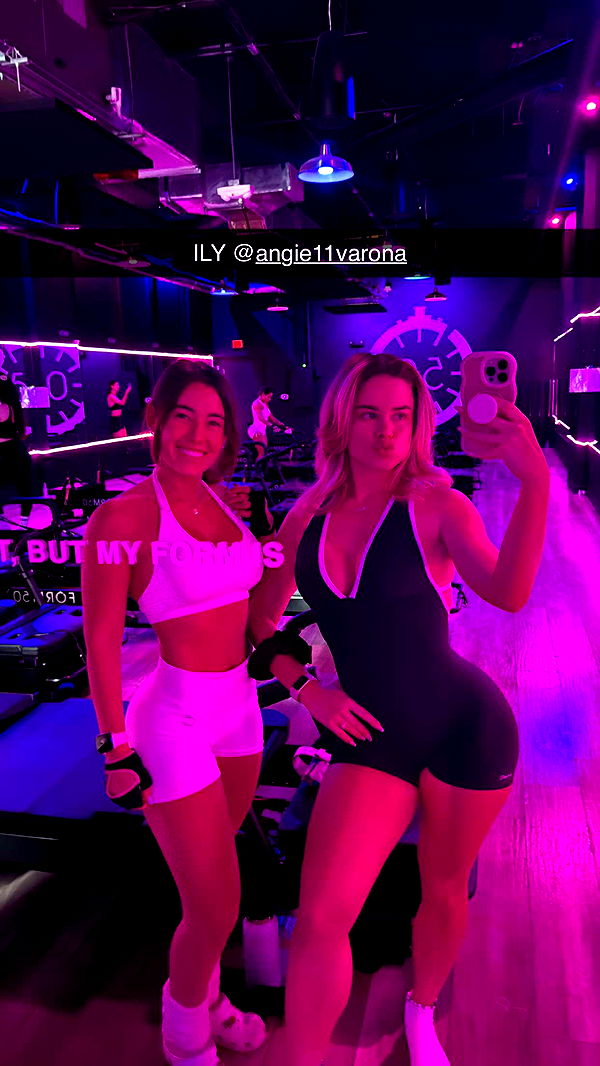 yaslenxoxo image ~ Altpins