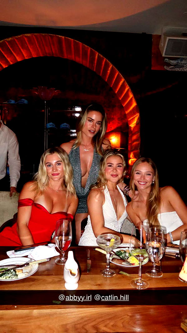 yaslenxoxo image ~ Altpins