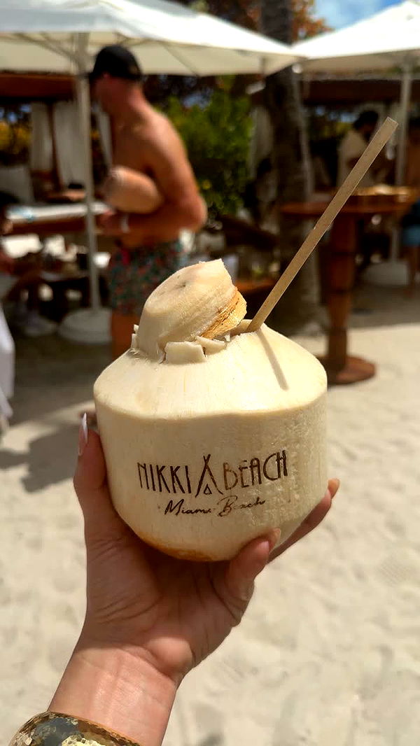 yaslenxoxo image ~ Altpins