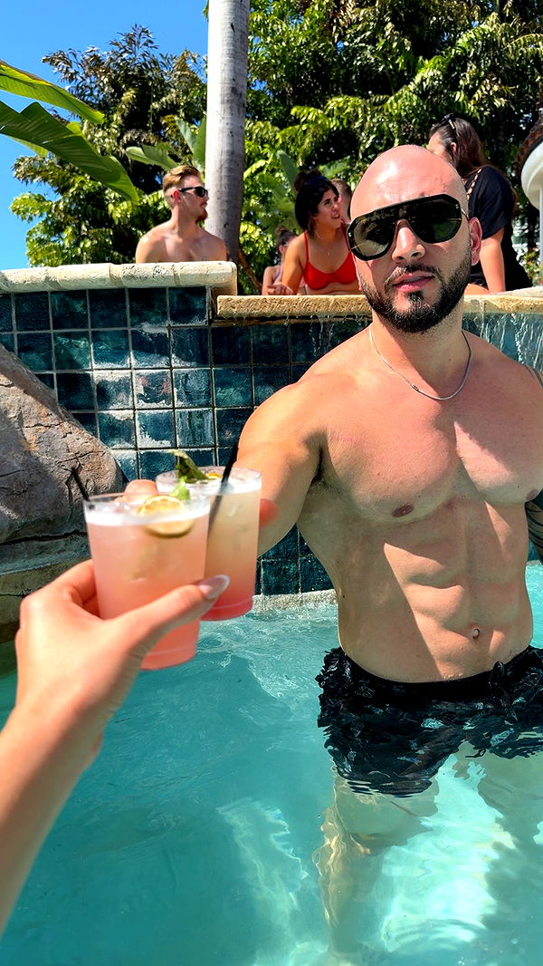 yaslenxoxo image ~ Altpins