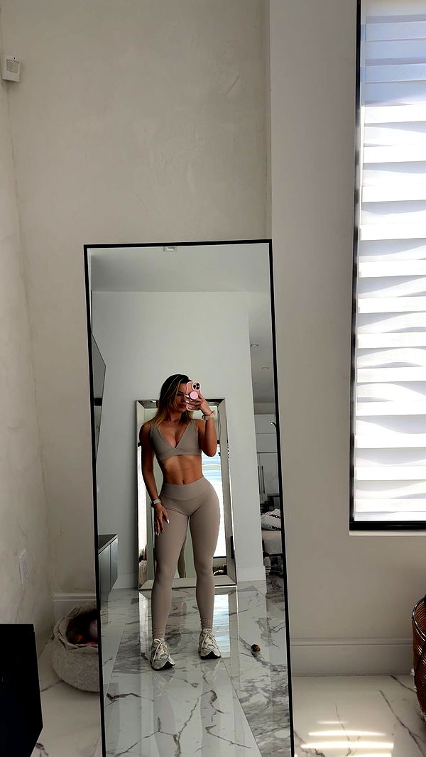 yaslenxoxo image ~ Altpins