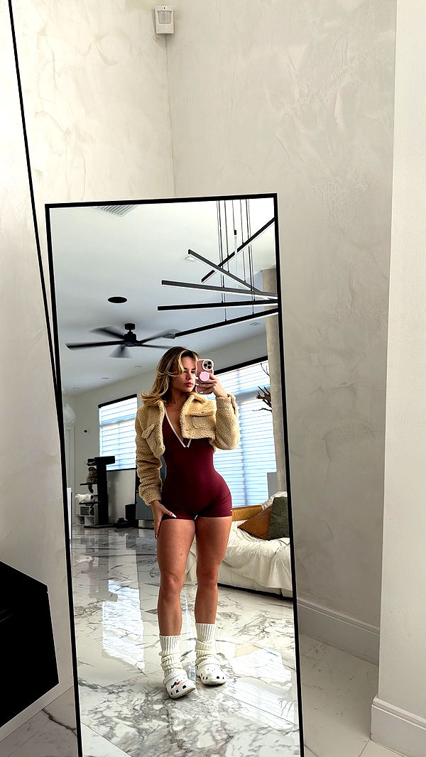 yaslenxoxo image ~ Altpins