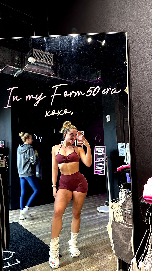 yaslenxoxo image ~ Altpins