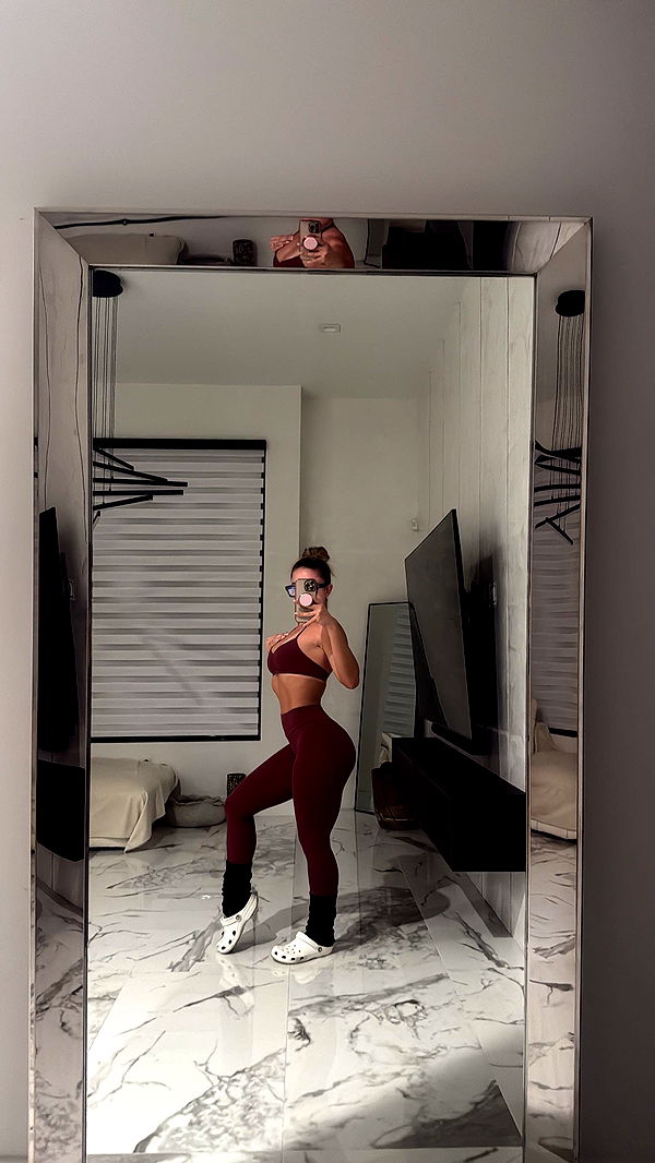 yaslenxoxo image ~ Altpins