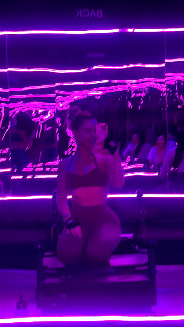 yaslenxoxo image ~ Altpins