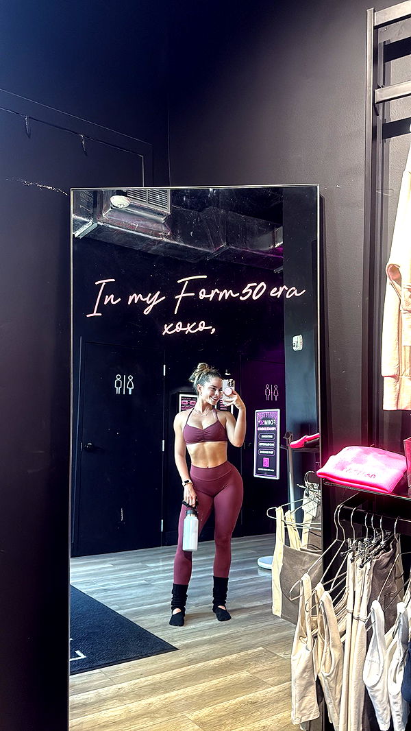 yaslenxoxo image ~ Altpins