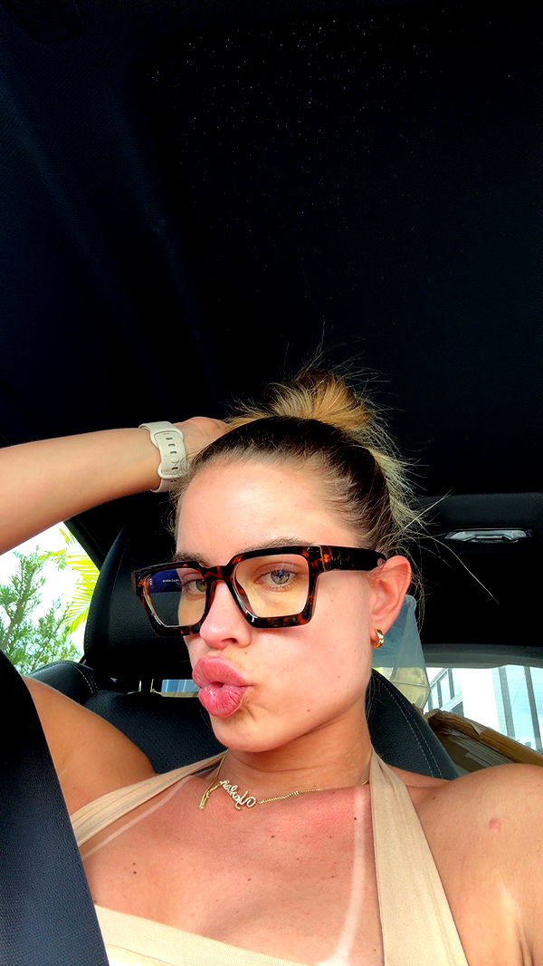 yaslenxoxo image ~ Altpins