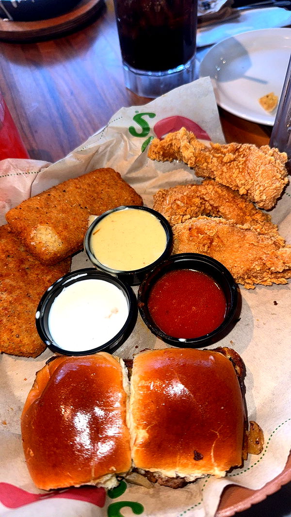 yaslenxoxo image ~ Altpins