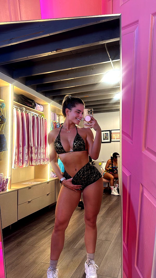 yaslenxoxo image ~ Altpins