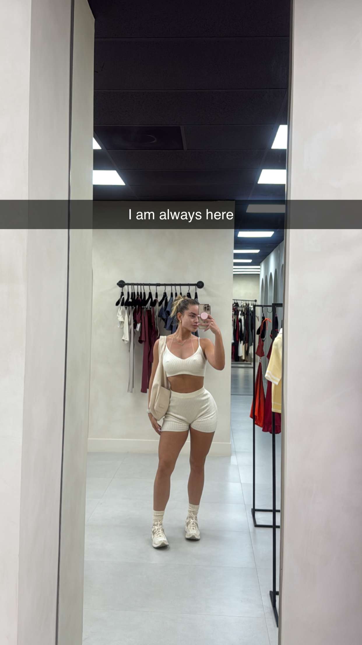 yaslenxoxo snapchat image archive image