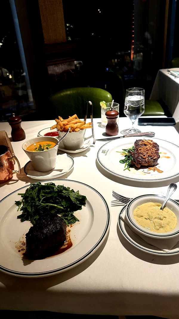 yaslenxoxo image ~ Altpins