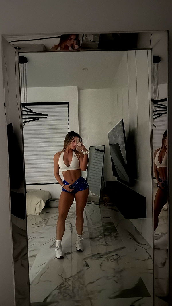 yaslenxoxo image ~ Altpins