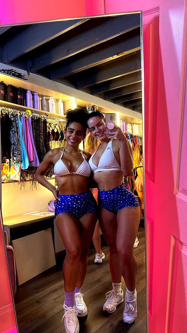 yaslenxoxo image ~ Altpins