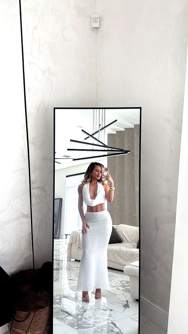 yaslenxoxo image ~ Altpins