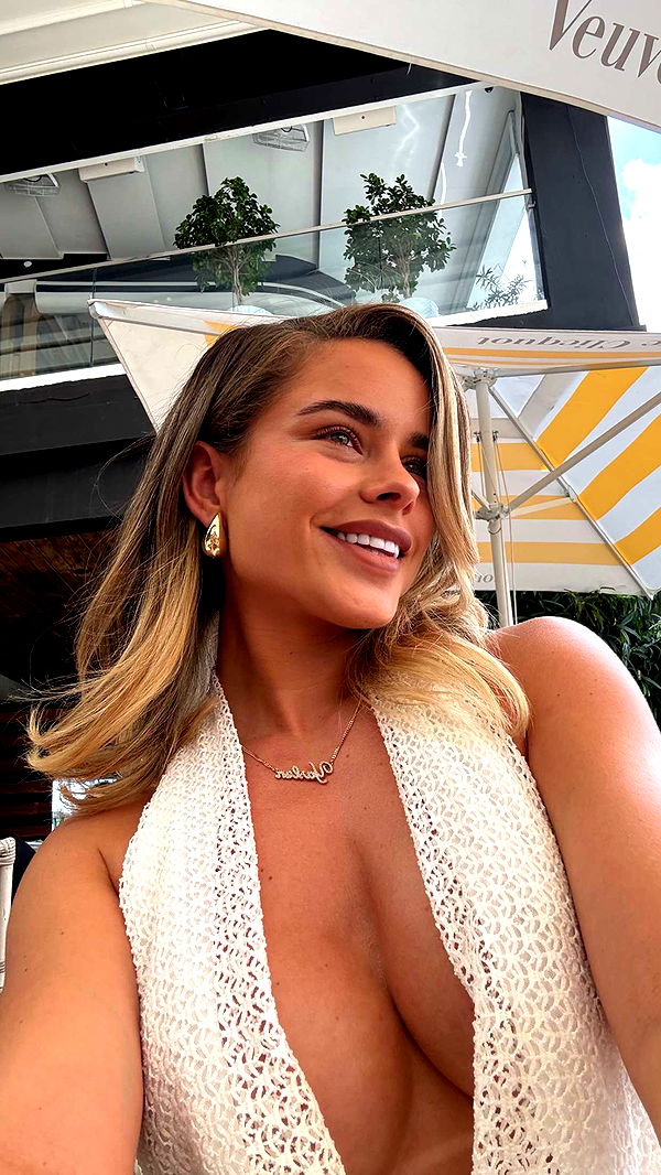 yaslenxoxo image ~ Altpins