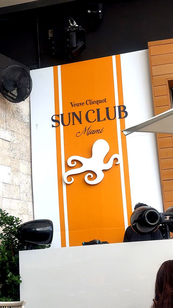 yaslenxoxo image ~ Altpins