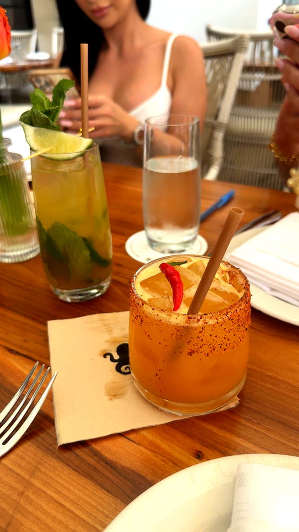 yaslenxoxo image ~ Altpins