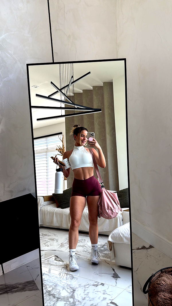 yaslenxoxo image ~ Altpins