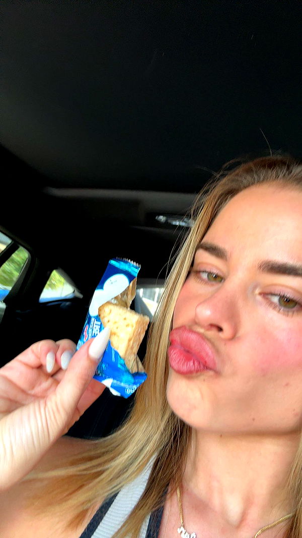 yaslenxoxo image ~ Altpins