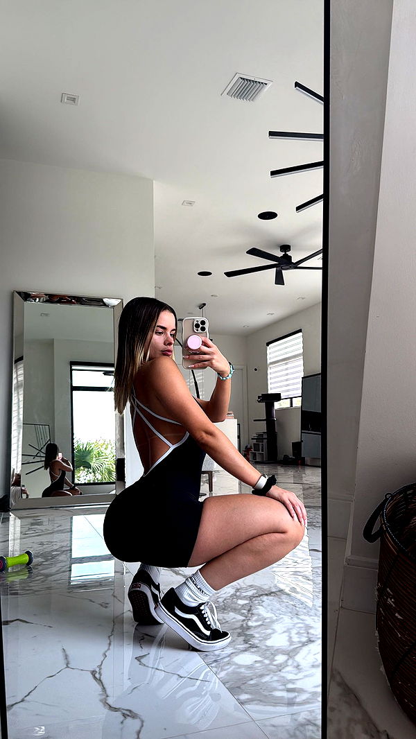 yaslenxoxo image ~ Altpins