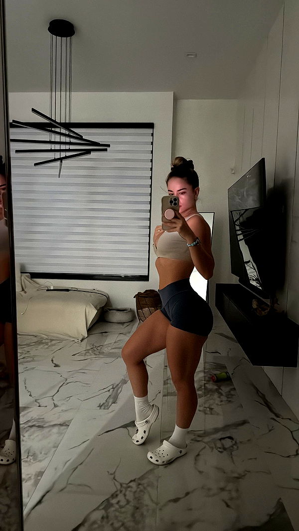 yaslenxoxo image ~ Altpins