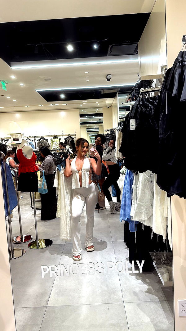 yaslenxoxo image ~ Altpins