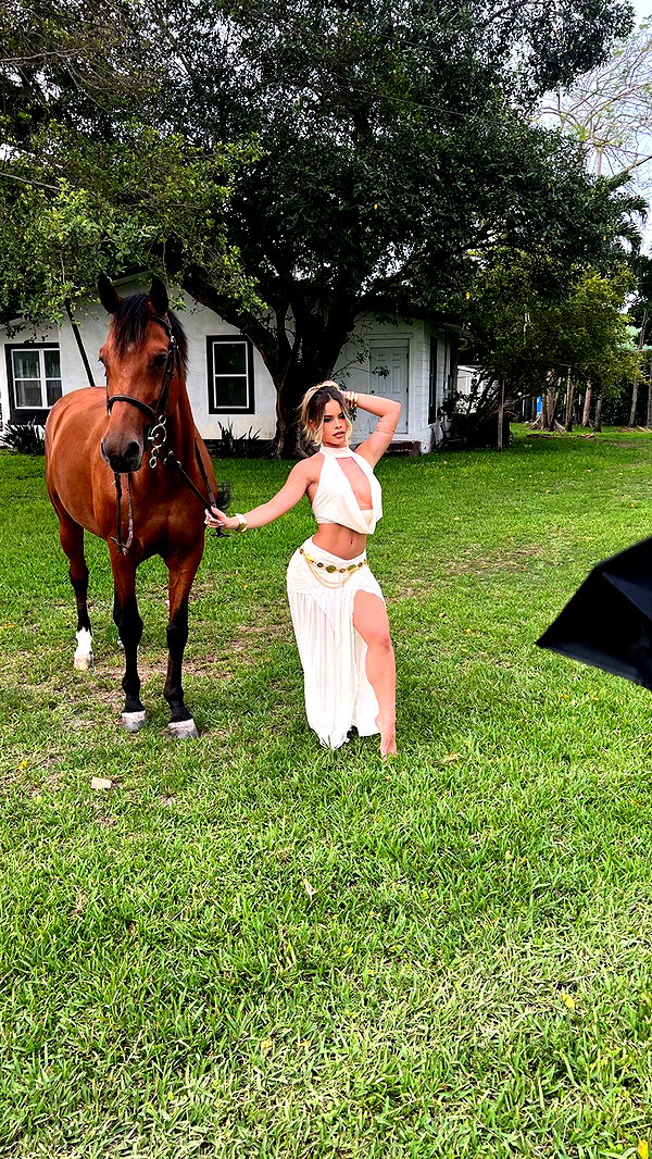 yaslenxoxo image ~ Altpins