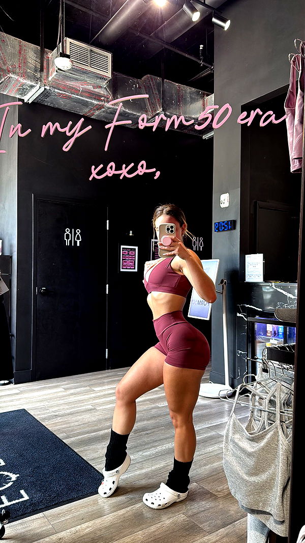 yaslenxoxo image ~ Altpins