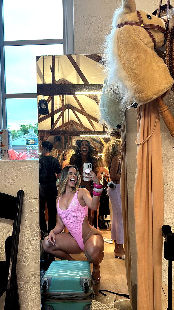 yaslenxoxo image ~ Altpins