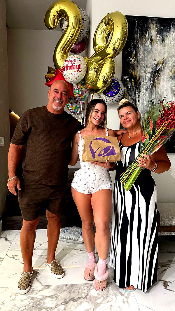 yaslenxoxo image ~ Altpins