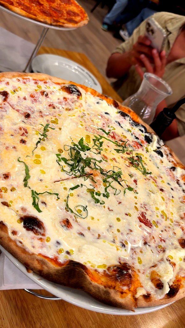 yaslenxoxo image ~ Altpins