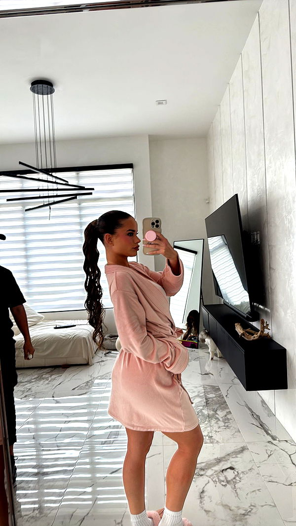 yaslenxoxo image ~ Altpins