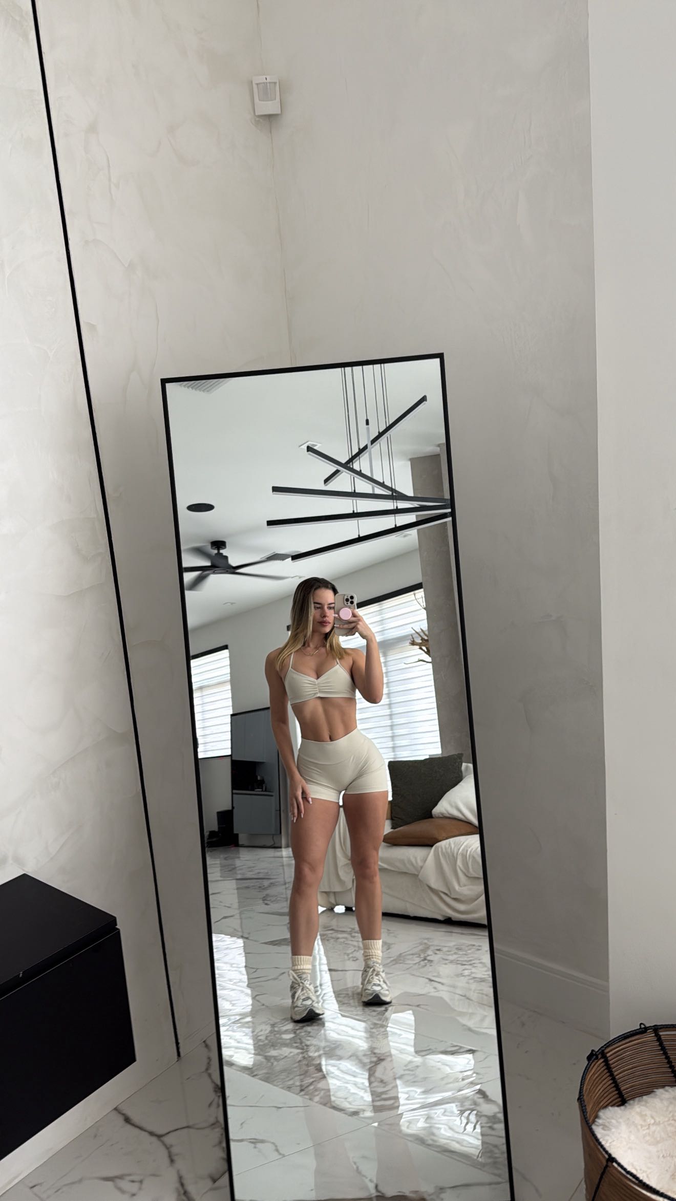 yaslenxoxo snapchat image archive image