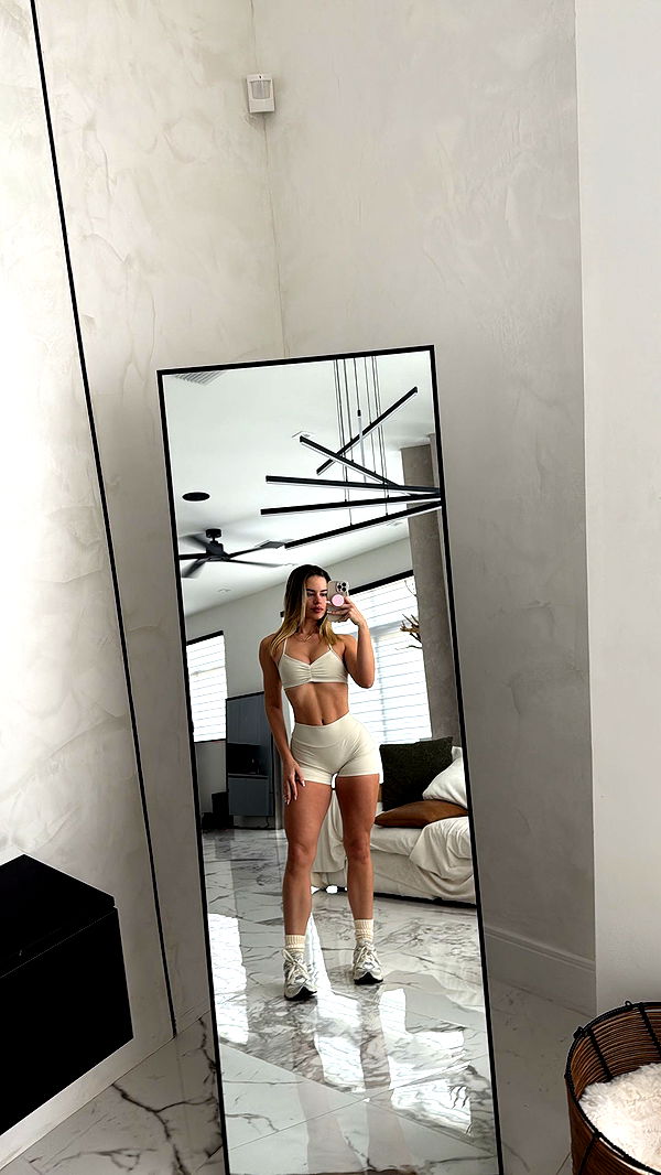 yaslenxoxo image ~ Altpins