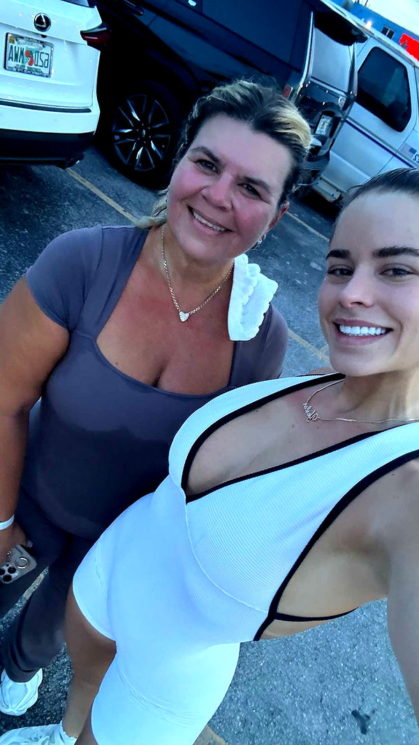 yaslenxoxo image ~ Altpins