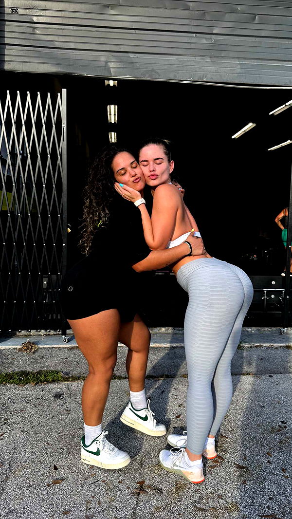 yaslenxoxo image ~ Altpins