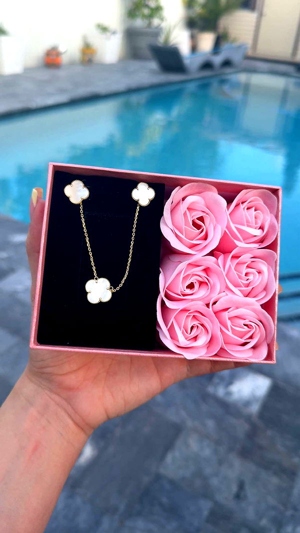 yaslenxoxo image ~ Altpins