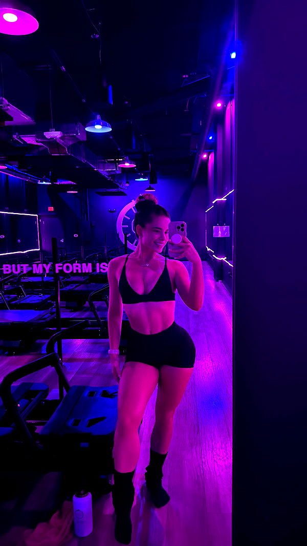 yaslenxoxo image ~ Altpins