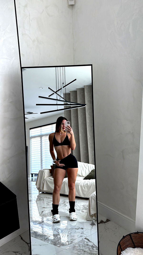 yaslenxoxo image ~ Altpins