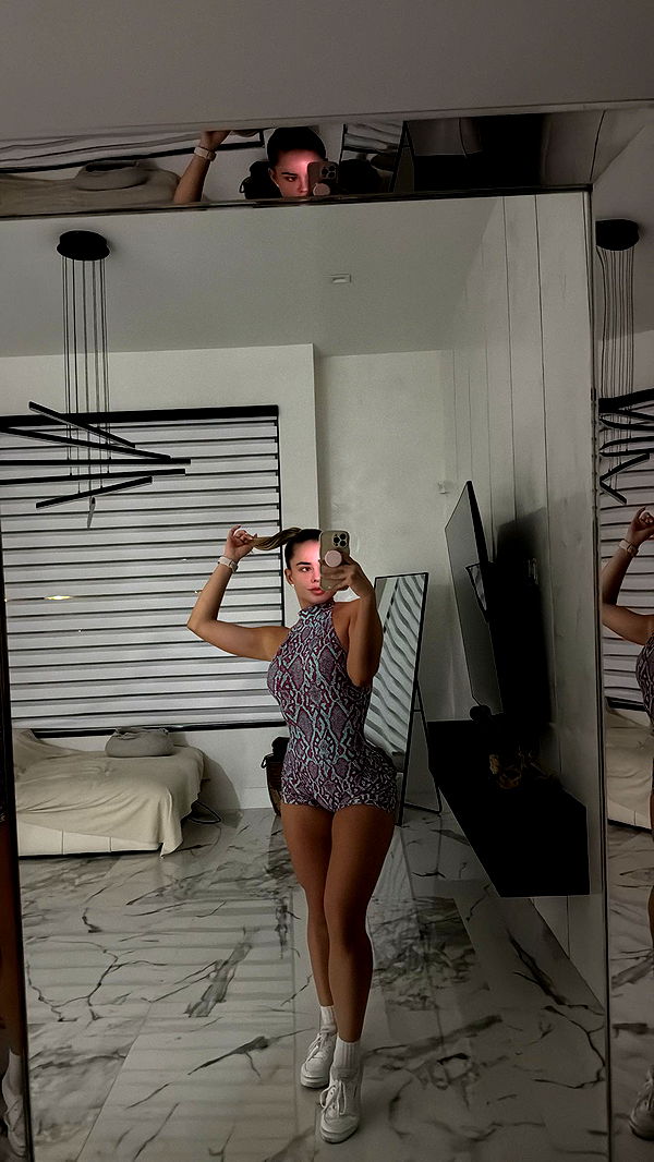 yaslenxoxo image ~ Altpins