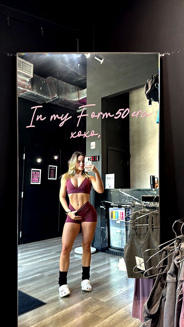 yaslenxoxo image ~ Altpins