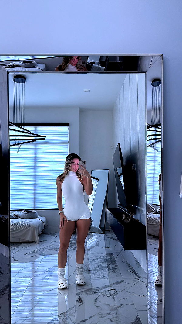 yaslenxoxo image ~ Altpins