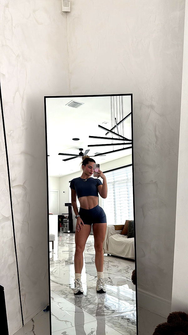 yaslenxoxo image ~ Altpins