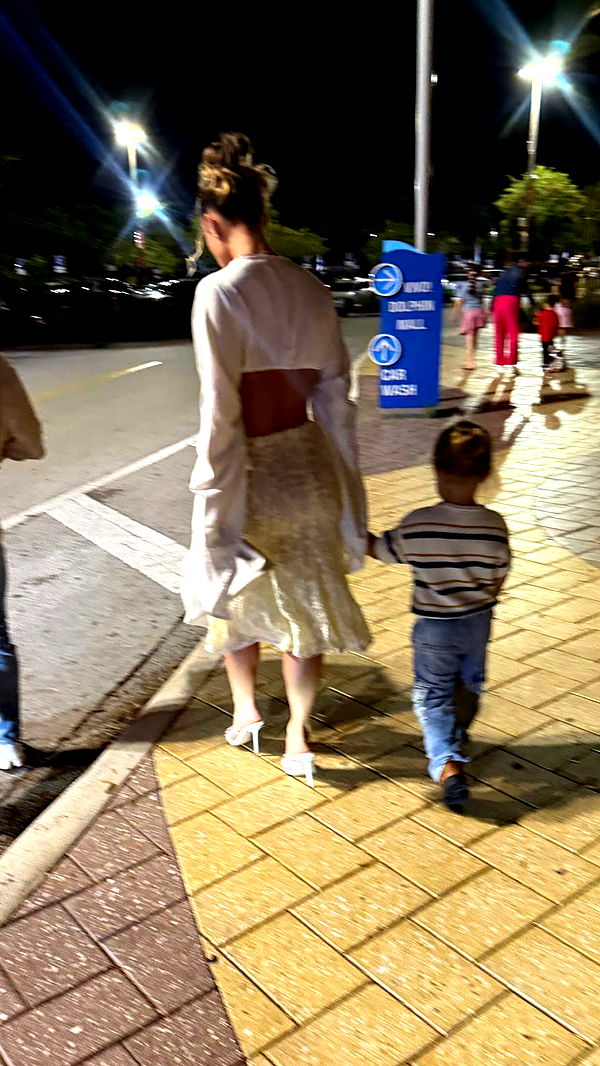 yaslenxoxo image ~ Altpins