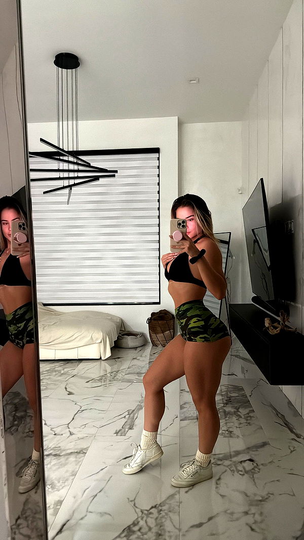 yaslenxoxo image ~ Altpins