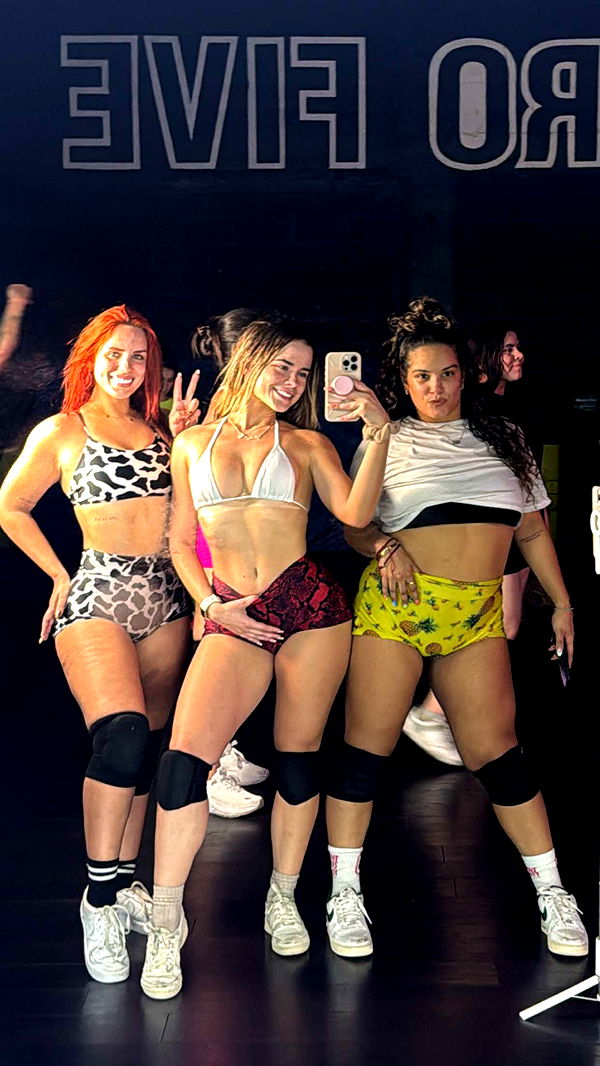 yaslenxoxo image ~ Altpins