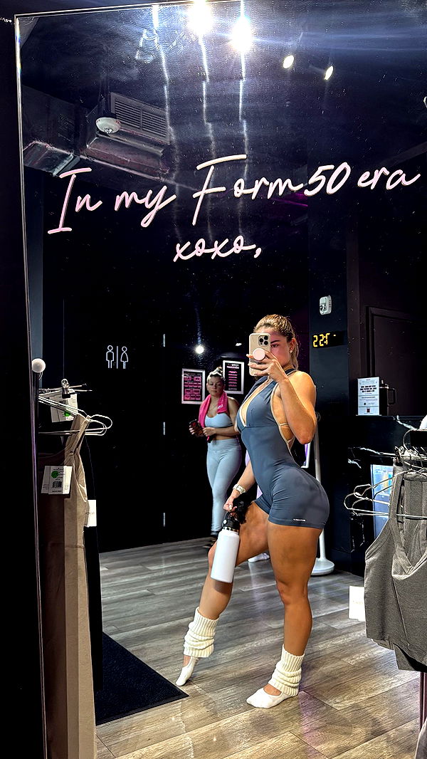 yaslenxoxo image ~ Altpins