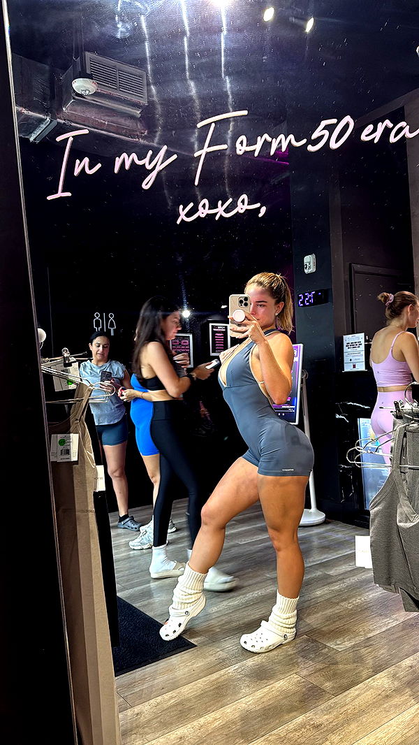 yaslenxoxo image ~ Altpins