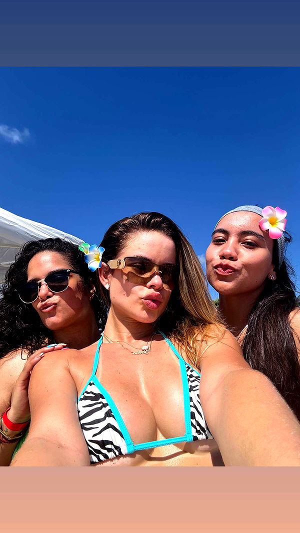 yaslenxoxo image ~ Altpins